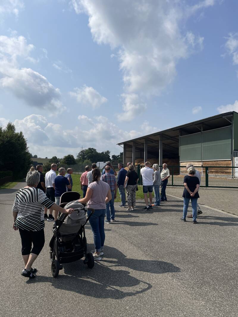 aktuelles/besuch-der-fachjury-von-unser-dorf-hat-zukunft-s163933